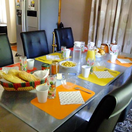 A Kwaba Chambres ,Table D'Hotes Et Gite Beon  Экстерьер фото